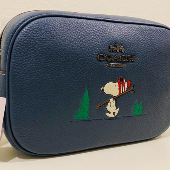 Coach X Peanuts Jamie Camera Bag With Snoopy Ski Motif - Picture 4 of 4